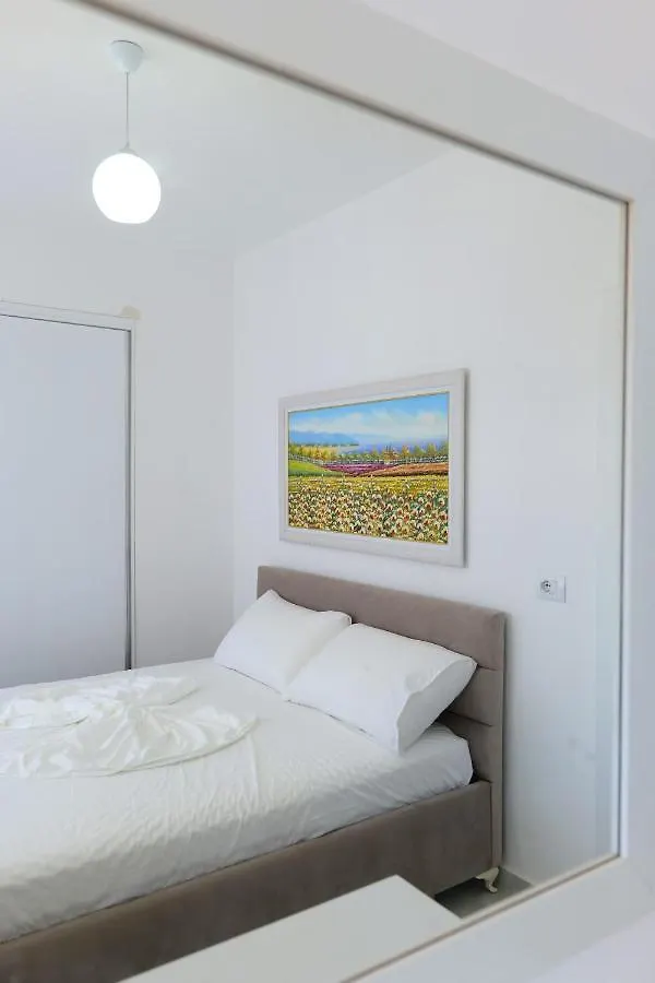 Arijons Apartments Sarandë