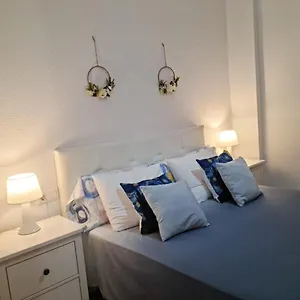 https://apartamento-centro-rota-2-minutos-de-la-playa.es-andalucia.com